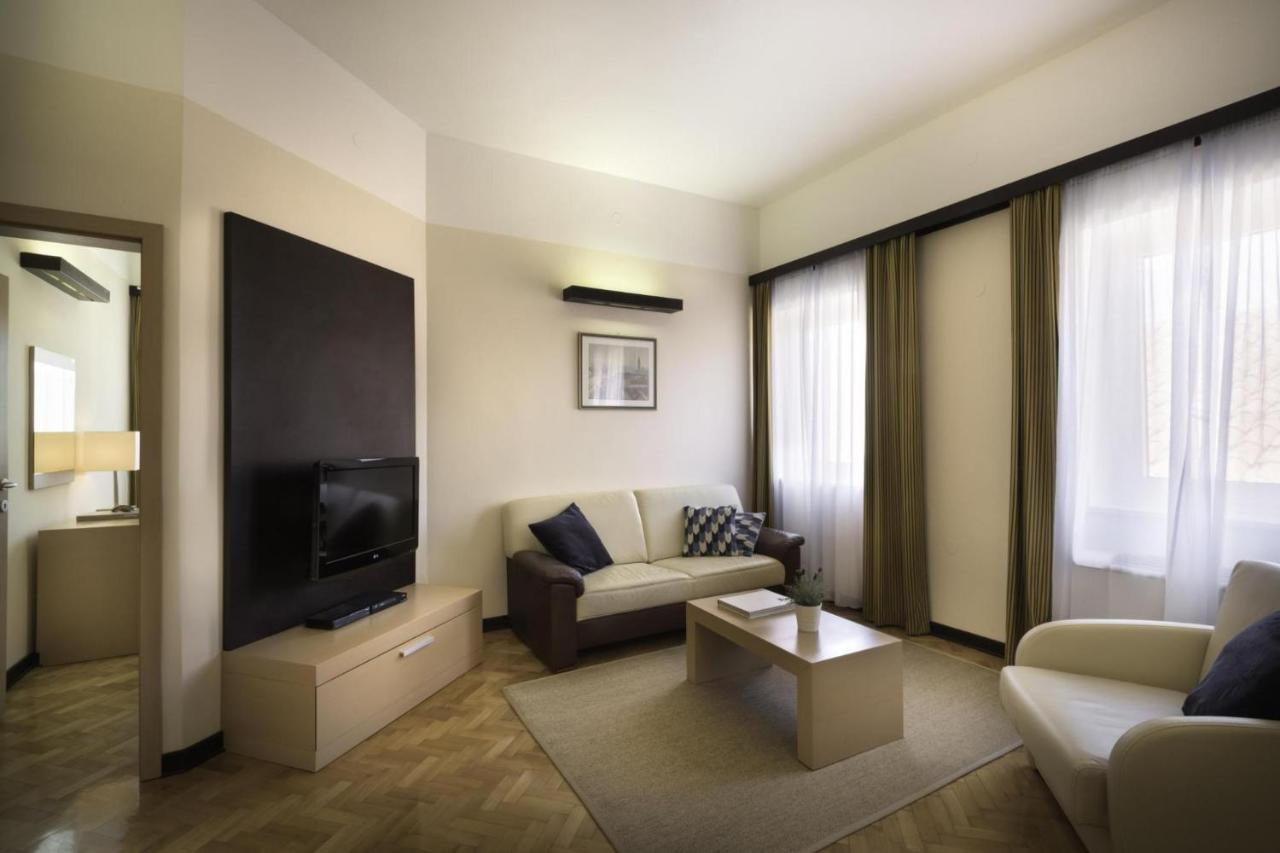 Apartment Aci Marina Cres Exteriör bild